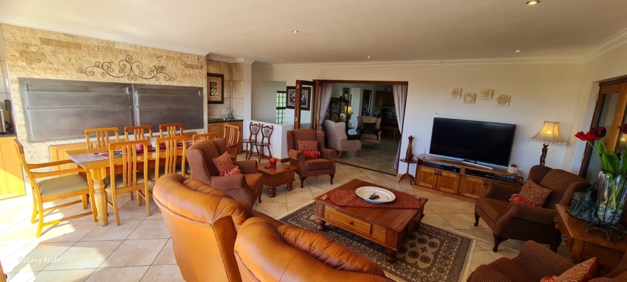 3 Bedroom Property for Sale in Noorsekloof Eastern Cape